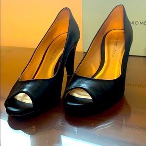 Antonio Melani Black Peep-toe heels